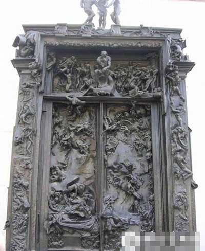 罗丹著名雕塑《地狱之门》