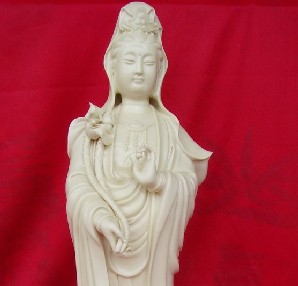 中国历代瓷佛像艺术精品潘家园展出