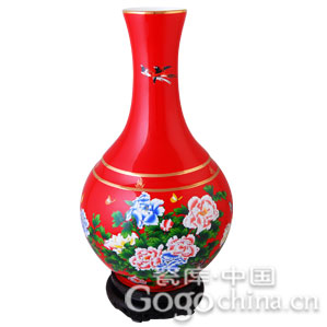 花开富贵红瓷花瓶