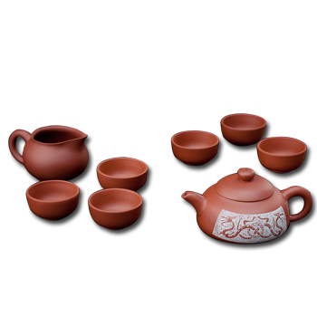 根据茶的特点选用不同的紫砂茶具泡茶