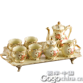 　　玫瑰恋人8头欧式高档咖啡壶套装 结婚礼品陶瓷茶具