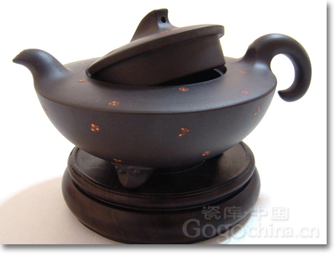 龙年礼品紫砂茶具热，不同风格和不同工艺又重新百花齐放