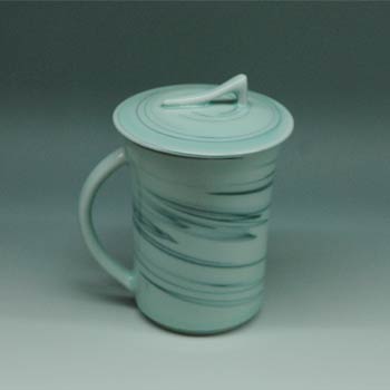 图：龙泉青瓷茶杯 手工绞胎陶瓷杯子