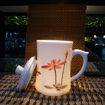 荷花六角陶瓷茶杯办公杯子