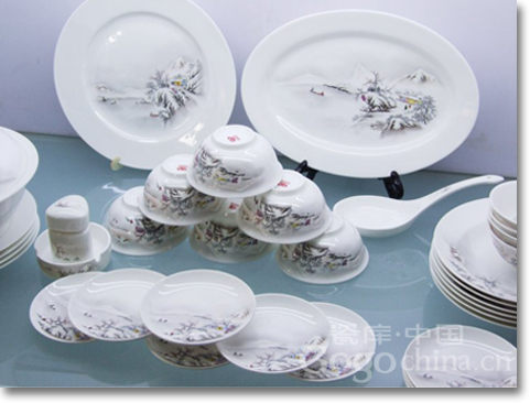 手绘雪景骨质瓷高档56头餐具-中式风格
