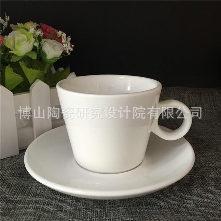 生产欧式咖啡杯套装 陶瓷纯白咖啡杯碟 礼品广告咖啡杯