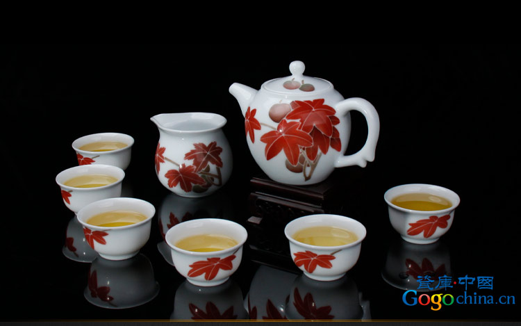 红枫叶图片 茶具