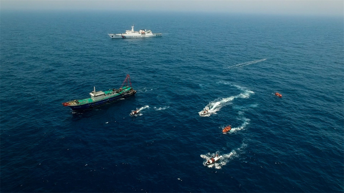 中越海警2017年第一次北部湾共同渔区海上联合检查结束