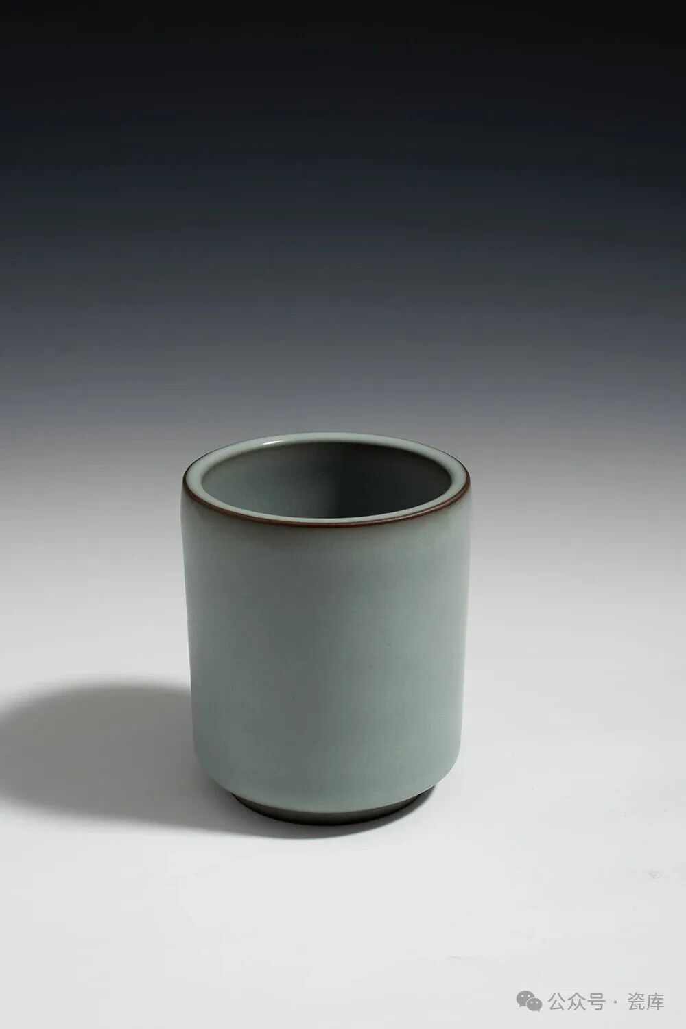 【文房清赏·大师匠心】蒋同磊亲制龙泉铁胎哥窑文房套组