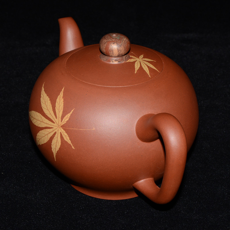 “贵妃”绞泥紫砂壶